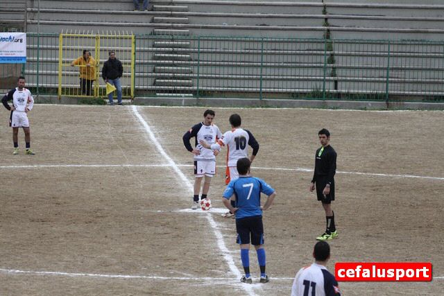 110212_sport 205_tn.jpg
